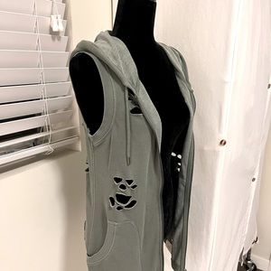 NWOT Lorna Jane vintage style Vest💚